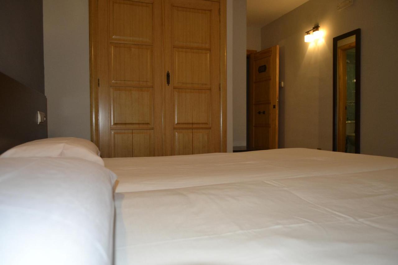 Hotel El Tratado Tordesillas Luaran gambar