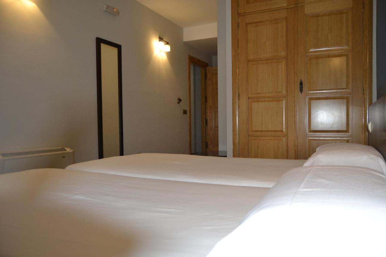 Hotel El Tratado Tordesillas Luaran gambar
